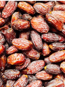 Date fruit powder alternative to refined sugar